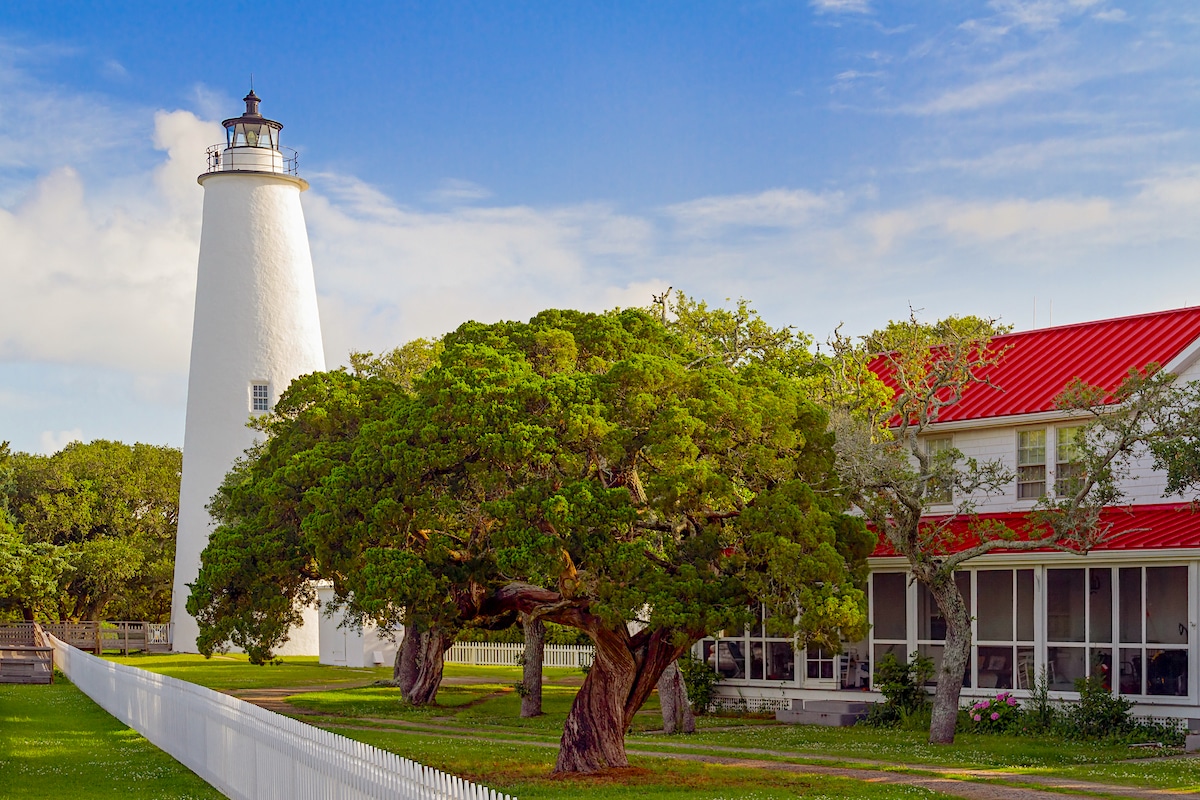 Ocracoke Lighthouse during the daytime