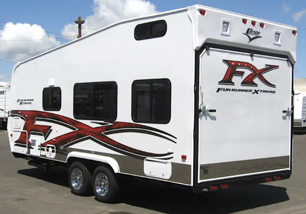 Fun Runner Xtreme XL 202 Exterior Rear 3/4 View on parking lot