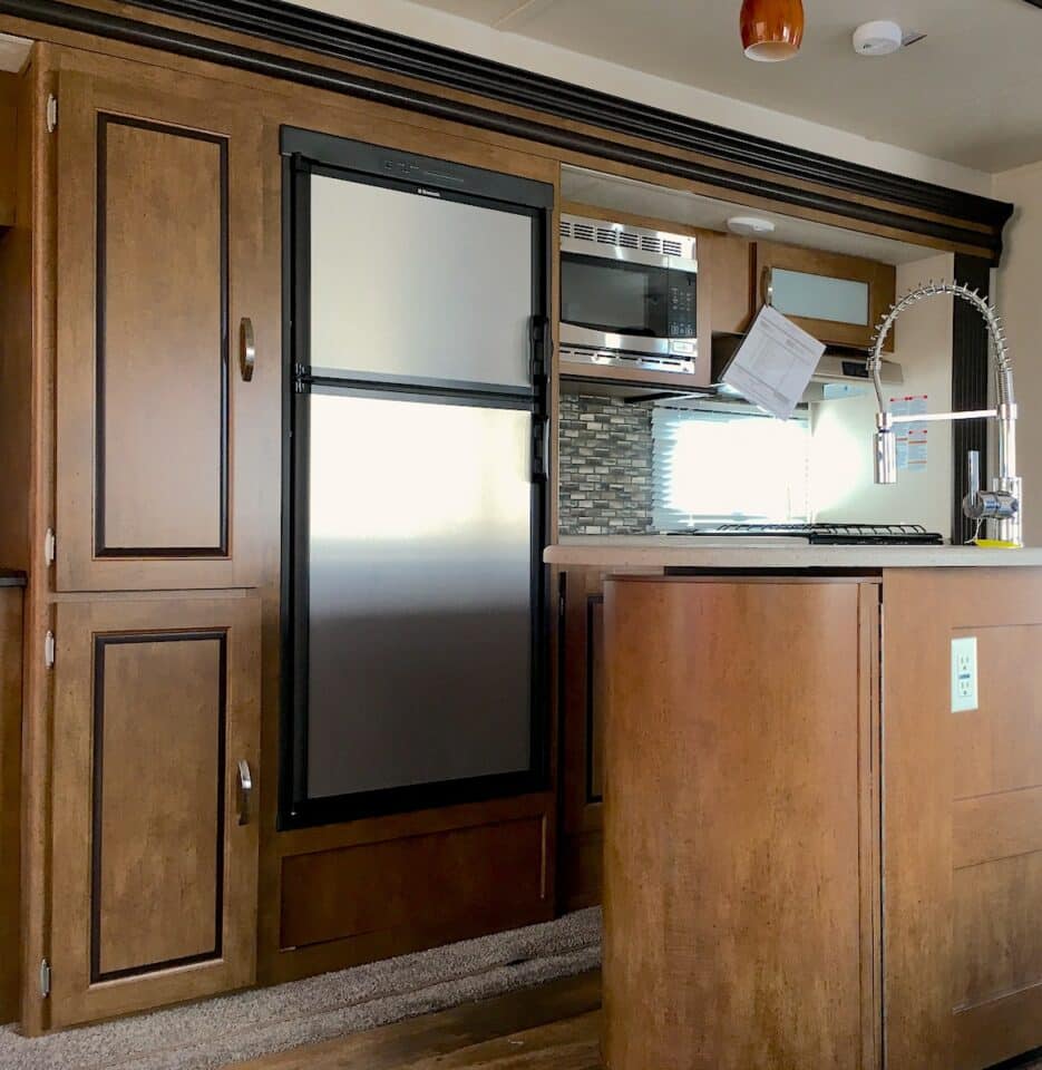 8 Best Microwaves to Buy for Campers and RVs Couch Potato Camping